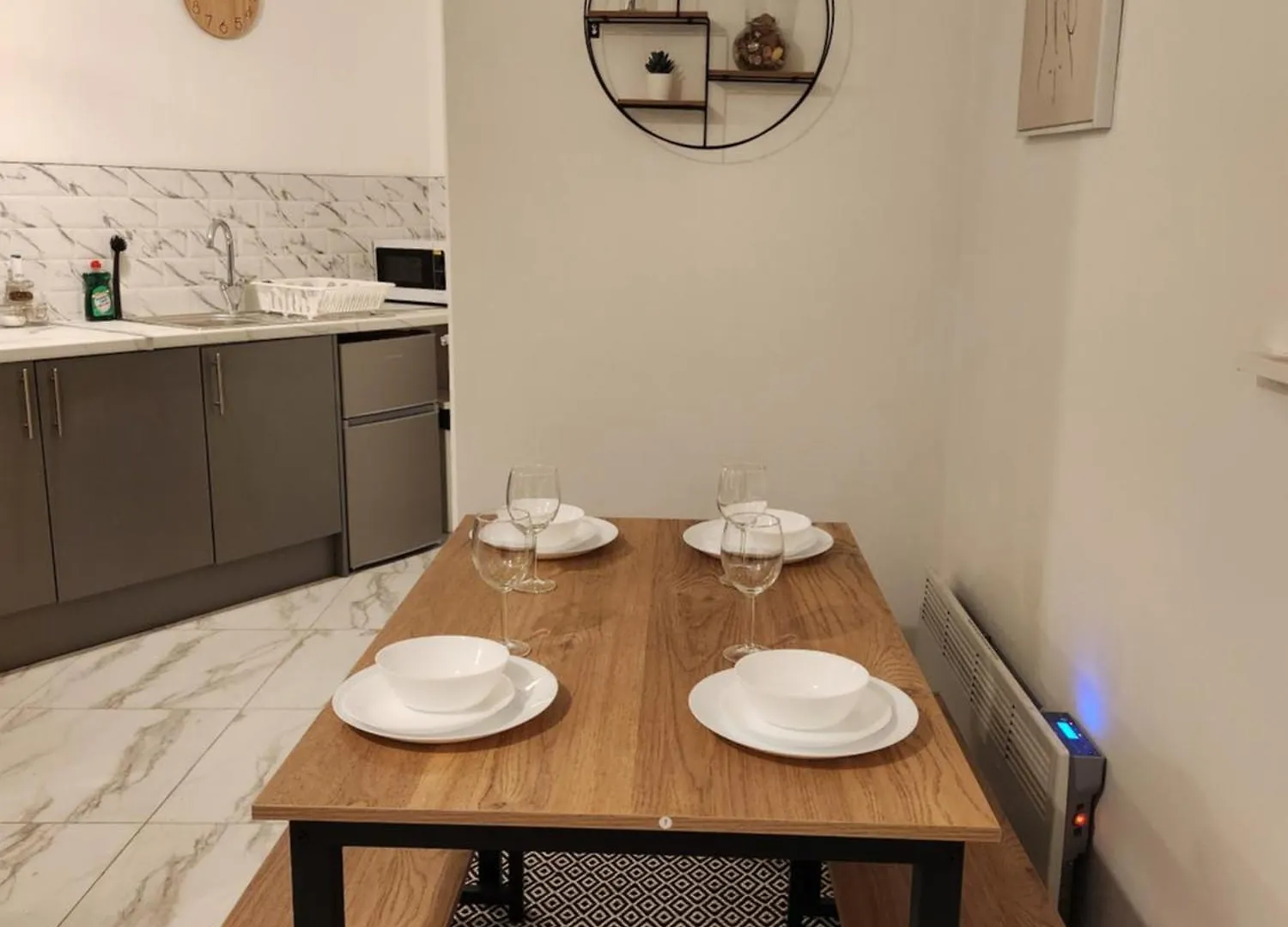 Supervalue Suite 1 - Fast Wifi, Hotel Linen, Keyless Entry, City Only 10 Mins - By Property Promise Cardiff Apartman